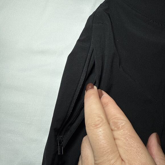 Athleta High Rise Front Seam Straight Pants Womens 6 Black Pockets Pull On EUC - Picture 3 of 14